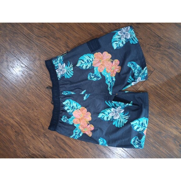 Mens medium 32-34 Blue Hawaiian floral print swim shorts - Picture 2 of 3